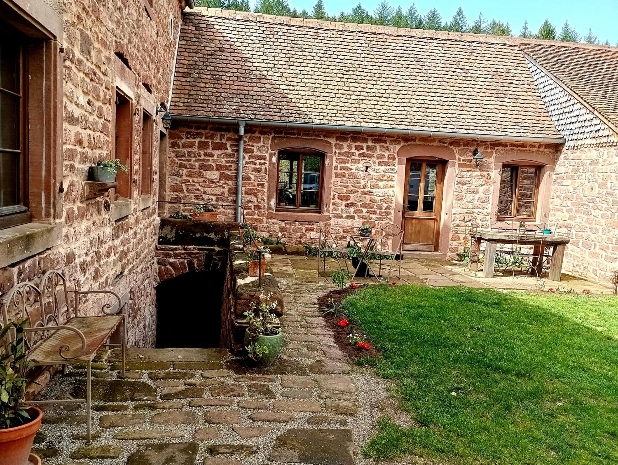 Maison D'Hotes De Charme - Ancien Moulin En Pleine Nature - La Paulusmuehle Soucht Exterior foto